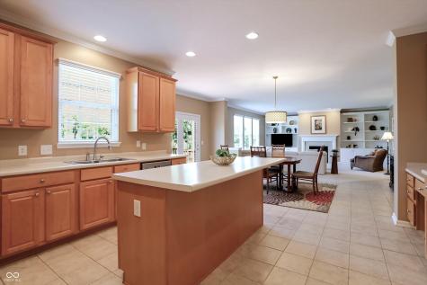 6834 Woodhaven Place Zionsville IN 46077