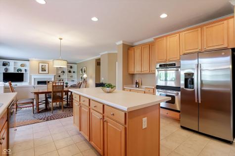 6834 Woodhaven Place Zionsville IN 46077