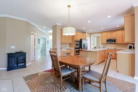 6834 Woodhaven Place Zionsville IN 46077
