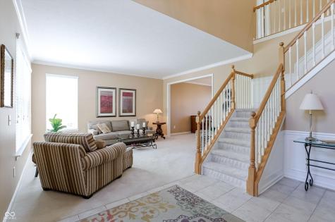 6834 Woodhaven Place Zionsville IN 46077
