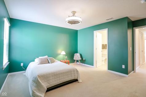 6834 Woodhaven Place Zionsville IN 46077