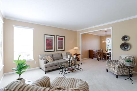 6834 Woodhaven Place Zionsville IN 46077