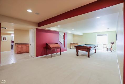 6834 Woodhaven Place Zionsville IN 46077