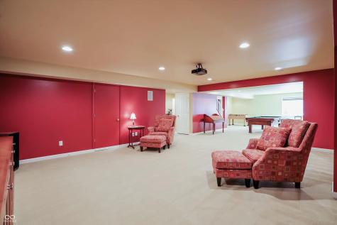 6834 Woodhaven Place Zionsville IN 46077