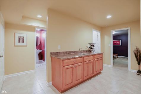 6834 Woodhaven Place Zionsville IN 46077