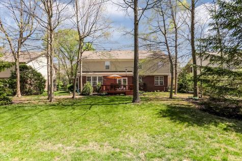 6834 Woodhaven Place Zionsville IN 46077