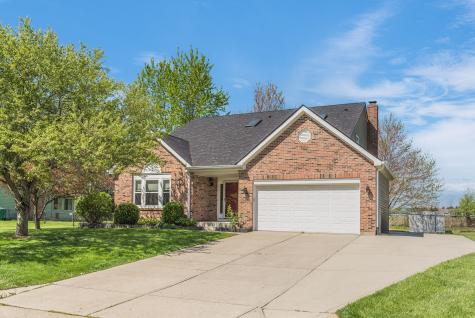 926 Farmview Lane Carmel IN 46032