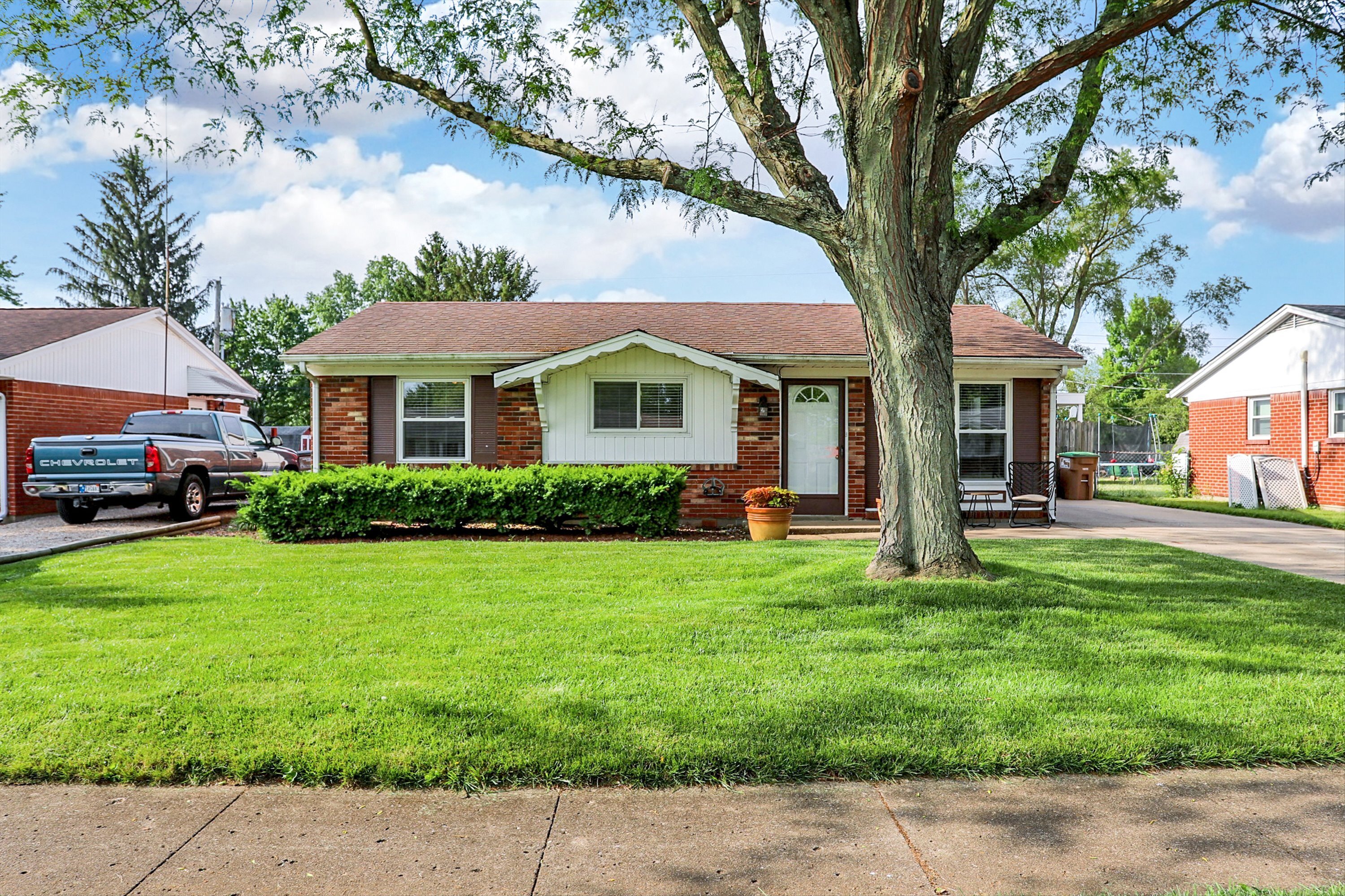 2815 12th Street Columbus IN 47201