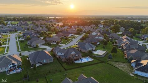 1791 Calvert Farms Drive Greenwood IN 46143