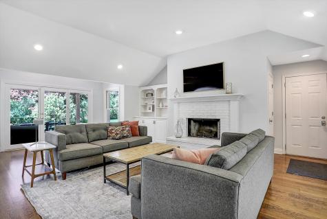 6240 N Chester Avenue Indianapolis IN 46220