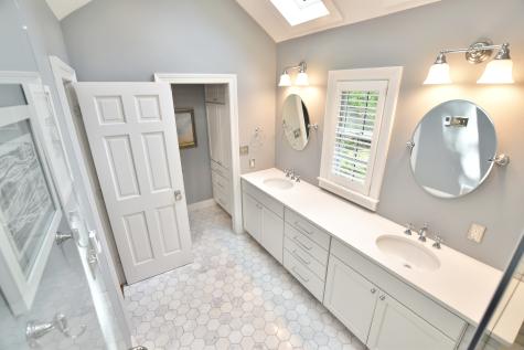 6240 N Chester Avenue Indianapolis IN 46220
