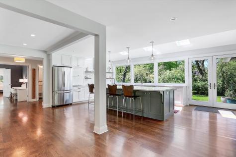 6240 N Chester Avenue Indianapolis IN 46220