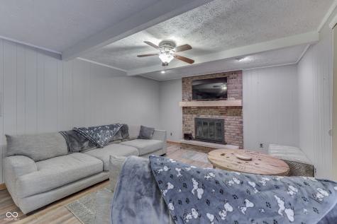 10 S Serenity Way Greenwood IN 46142