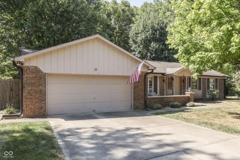 10 S Serenity Way Greenwood IN 46142
