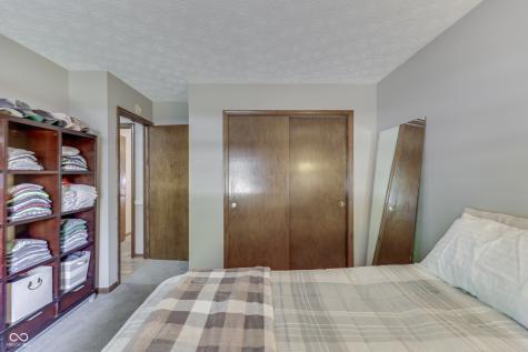 10 S Serenity Way Greenwood IN 46142