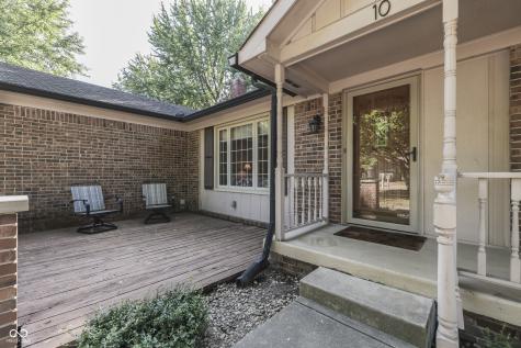 10 S Serenity Way Greenwood IN 46142