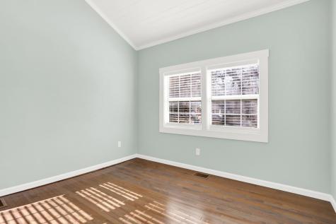 1702 E 72nd Street Indianapolis IN 46240