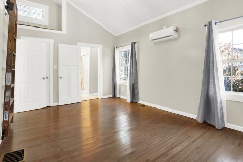 1702 E 72nd Street Indianapolis IN 46240