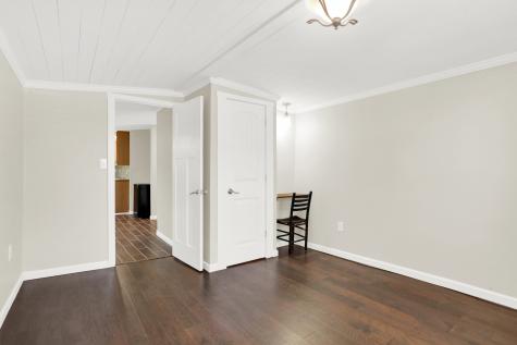 1702 E 72nd Street Indianapolis IN 46240