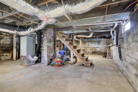1702 E 72nd Street Indianapolis IN 46240