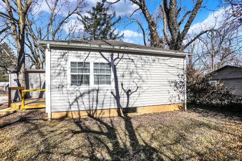 1702 E 72nd Street Indianapolis IN 46240