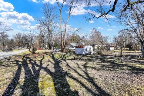 1702 E 72nd Street Indianapolis IN 46240