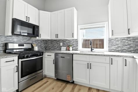 1242 Union Street Indianapolis IN 46225