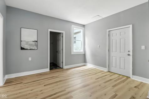 1242 Union Street Indianapolis IN 46225