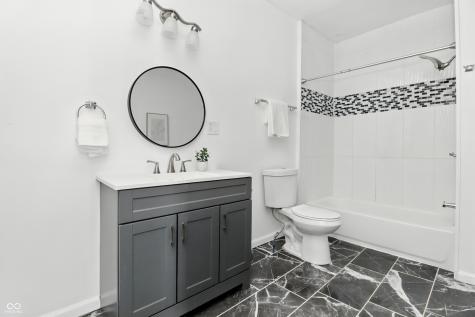 1242 Union Street Indianapolis IN 46225