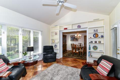 7181 Knollvalley Lane Indianapolis IN 46256