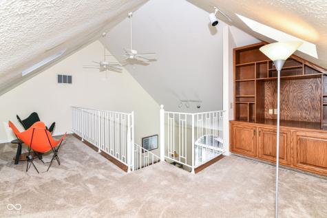 7181 Knollvalley Lane Indianapolis IN 46256