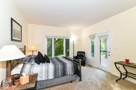 7181 Knollvalley Lane Indianapolis IN 46256