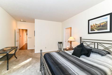 7181 Knollvalley Lane Indianapolis IN 46256