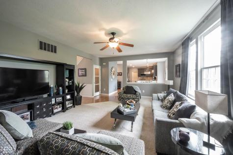 9245 Windrift Way Zionsville IN 46077