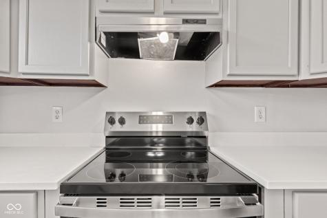 6227 Long River Lane Indianapolis IN 46221