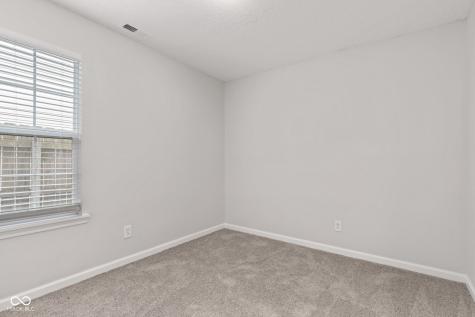 6227 Long River Lane Indianapolis IN 46221