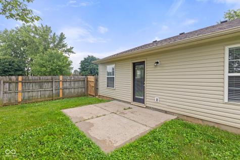 6227 Long River Lane Indianapolis IN 46221