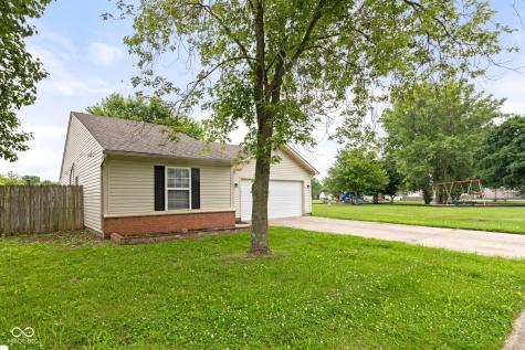 6227 Long River Lane Indianapolis IN 46221