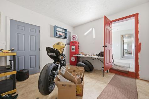 828 Cottage Avenue Indianapolis IN 46203