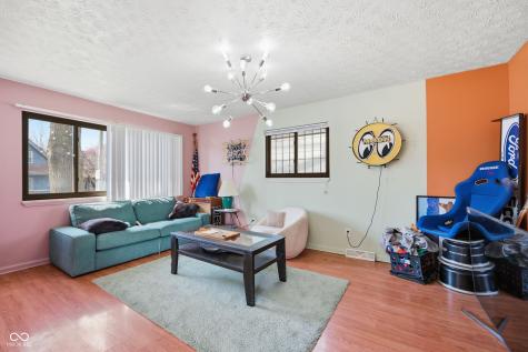 828 Cottage Avenue Indianapolis IN 46203