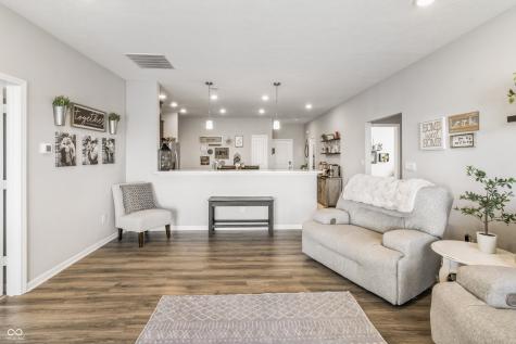 6664 Dunkirk Drive Mccordsville IN 46055