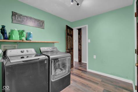 11074 N Cross Street Hope IN 47246