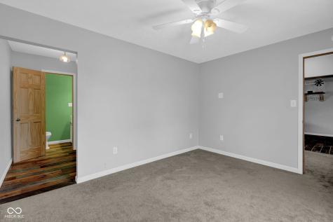 11074 N Cross Street Hope IN 47246