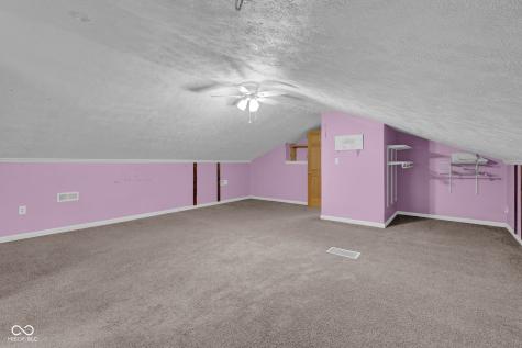 11074 N Cross Street Hope IN 47246