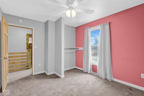 11074 N Cross Street Hope IN 47246