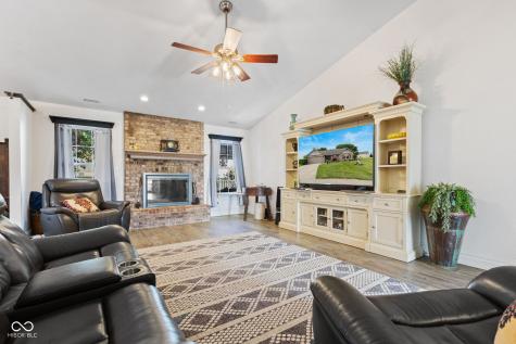 9608 Piper Lake Drive Indianapolis IN 46239