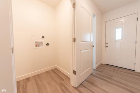 1452 Coen Court Columbus IN 47201