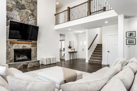 7716 Traders Hollow Lane Indianapolis IN 46278