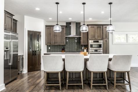 7716 Traders Hollow Lane Indianapolis IN 46278