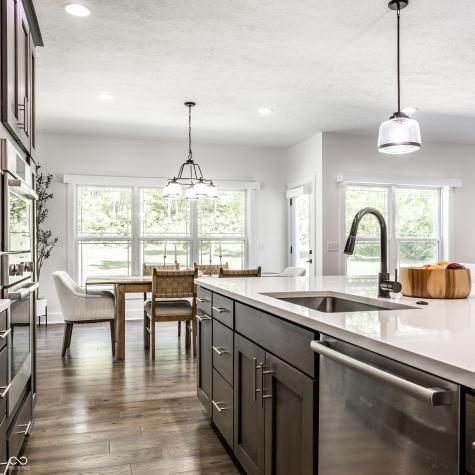 7716 Traders Hollow Lane Indianapolis IN 46278